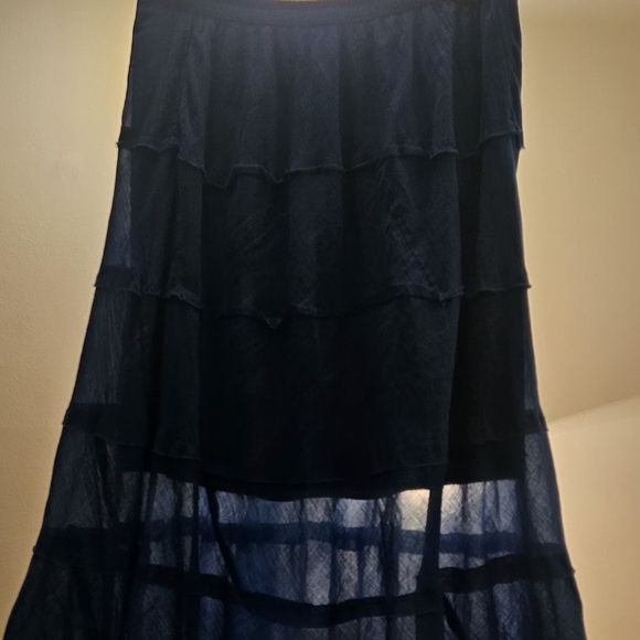 Studio west apparel tiered/ruggled skirt. Suze S/M - Picture 4 of 7